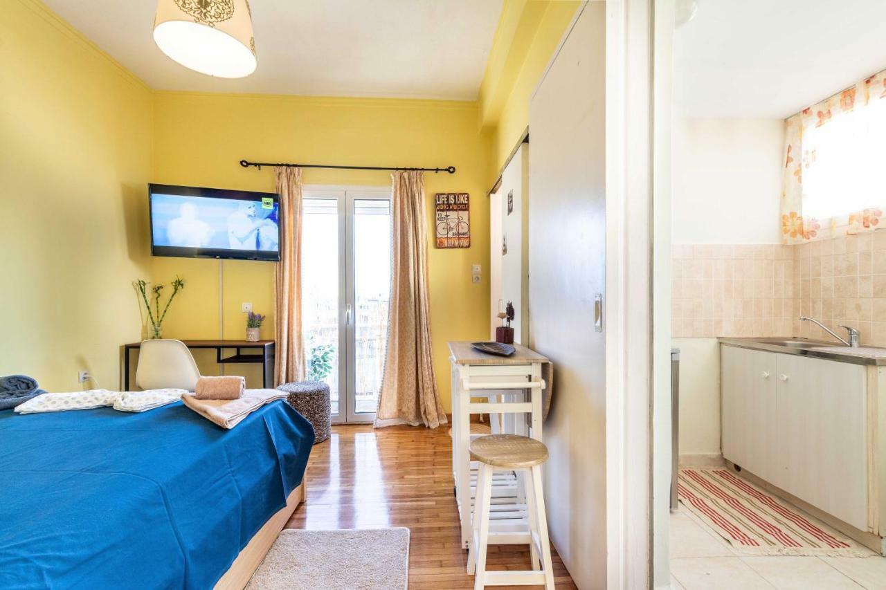 Central Studio Near Metro&View Atenas Exterior foto